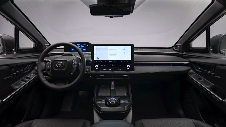 Toyota_bZ4X_2025-07